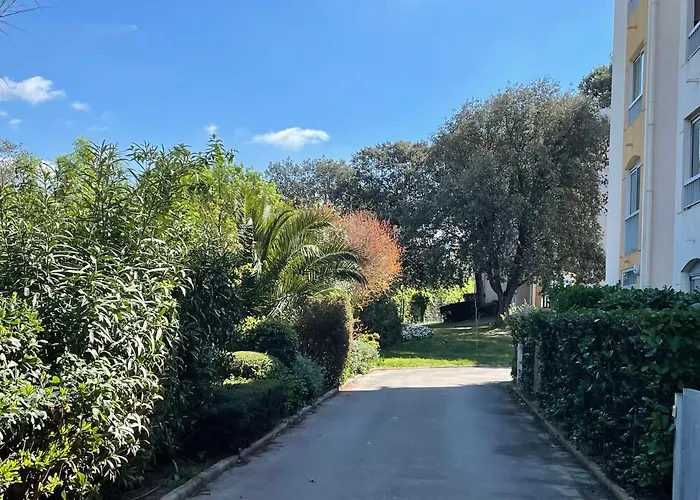 Lagon Bleu * Fréjus